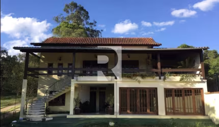Comprar Casa 05 quartos - São Pedro - Juiz De Fora - Rezende Imóveis