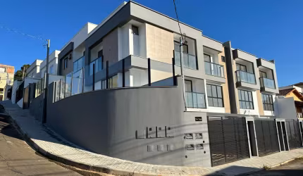 Comprar Casa 03 quartos - São Pedro - Juiz De Fora - Rezende Imóveis