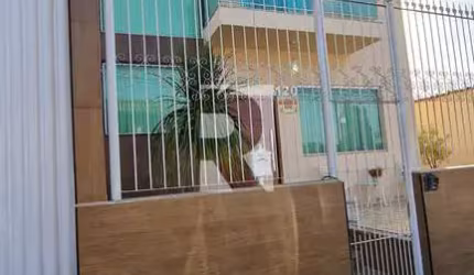 Comprar Casa 03 quartos - Parque Guaruá - Juiz De Fora - Rezende Imóveis