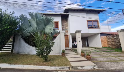 Casa 4 quartos - Portal da Torre