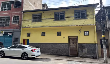 Casa 6 quartos - Cerâmica