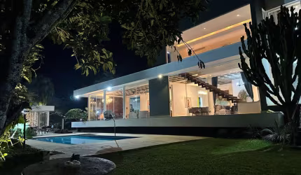 Casa de Encantar: Luxo, Conforto e Vista Deslumbrante - Casa com 4 quartos à venda no Novo Horizonte