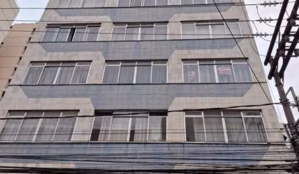 Studio / Apartamento com 1 quarto à Venda no bairro Centro em Juiz de Fora, MG