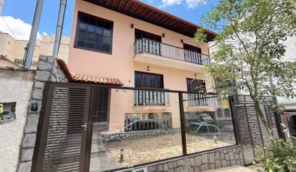 Casa Duplex no Granbery: O Refúgio Perfeito para Viver com Estilo e Conforto!