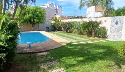 VENDO CASA SOLTA 4/4 MIRAGEM