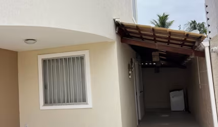 CASA SOLTA RUA PUBLICA 3/4 IPITANGA