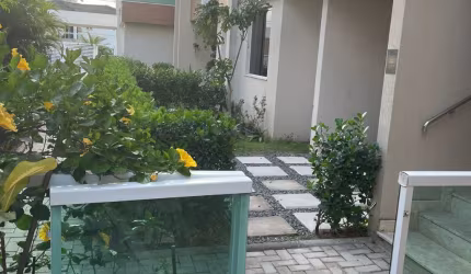 GARDEM EM CONDOMINIO 4/4 BURAQUINHO