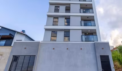 EXCELENTE APARTAMENTO NO RECANTO DA MATA