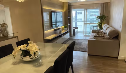 Apartamento alto padrão mobiliado, no coração da Água Verde!