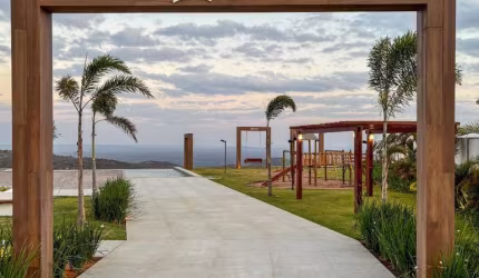 ALTA VISTA - CONDOMÍNIO SERRANO