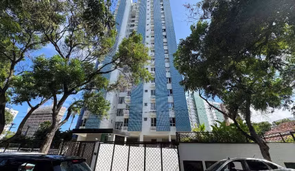 Apartamento à Venda em Espinheiro