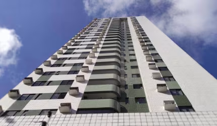 Apartamento à Venda em Espinheiro