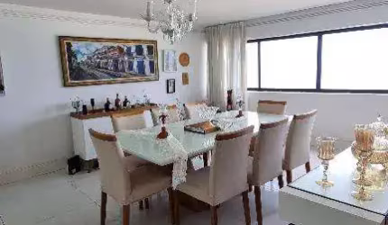 Apartamento à Venda em Areia Preta