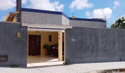 Casa à Venda em Pitimbú