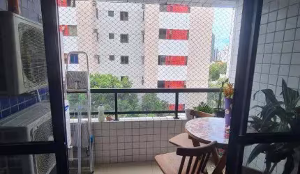 Apartamento à Venda em Aflitos