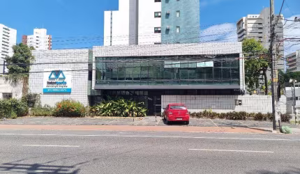 ESPAÇO COMERCAL NA  MADALENA