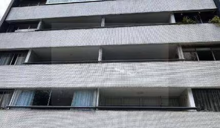 Apartamento à Venda em Espinheiro