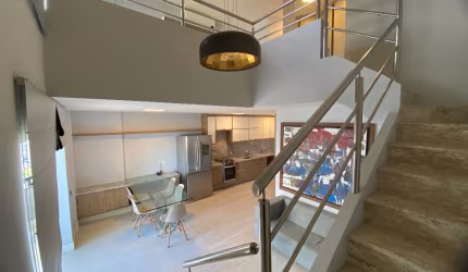 Excelente Duplex 1 quarto, 92m, 2 vagas, Caminho das Árvores