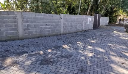 TERRENO A 400MT DA PRAIA EM BORACEIA