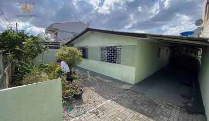 Casa com 3 dormitórios à venda, 80 m² por R$ 430.000,00 - Vila Amélia - Pinhais/PR