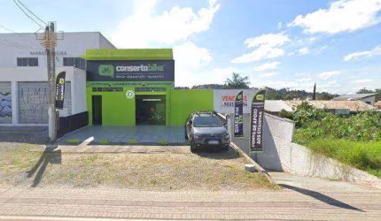 Vendo um imóvel comercial e residencial.