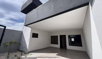 Casa com 03 Suítes no Bom Jardim em Maringá.