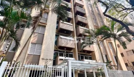 Apartamento à venda em Maringá, Zona 07 - Semimobiliado e pronto para morar