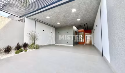 Fabulosa Casa com Três Suítes e Piscina no Jardim Paraízo em Maringá.