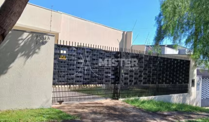 Casa a venda Jardim Dias l - 212m² de Terreno
