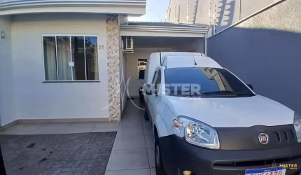 Casa à venda em Maringá - Jardim Dias I - 99.63m² - Móveis Planejados e Churrasqueira Gourmet