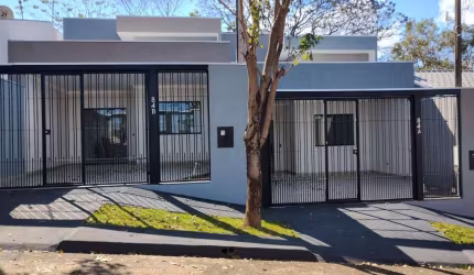 Casa à venda em Jardim Andrade - Novos - Pronto para morar - Área Gourmet - Churrasqueira