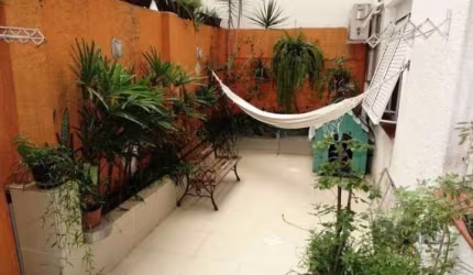 Apartamento com 2 quartos à venda na Rua Felipe Camarão, Rio Branco, Porto Alegre, 60 m2 por R$ 395.000