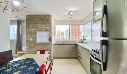 Apartamento para Venda em Itapema, Meia Praia, 4 dormitórios, 4 suítes, 6 banheiros, 2 vagas