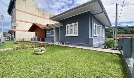 Comercial para Venda em Blumenau, Água Verde, 4 dormitórios, 3 banheiros, 2 vagas