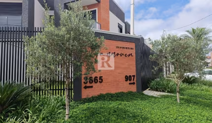 Casa com 3 quartos à venda na Rua Doutor Bley Zornig, 3865, Boqueirão, Curitiba por R$ 680.000