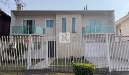 Casa com 4 quartos à venda na Rua Wenceslau Forlepa, 105, Alto Tarumã, Pinhais por R$ 1.490.000