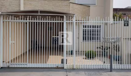 Casa com 3 quartos à venda na Rua Rui Barbosa, 61, Vargem Grande, Pinhais por R$ 720.000