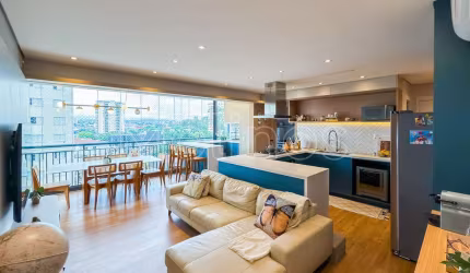 Lindo apartamento de 106m², com varanda gourmet e depòsito, recem reformado a venda no Tatuapé