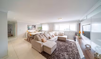 Apartamento 110m² sendo 2 dormitórios, 1 suíte com closet à venda no Tatuapé