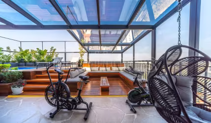 Cobertura de Luxo Duplex com 320 m2 com 4 dormitórios e 3 vagas