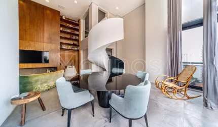 Apartamento de Alto Padrão com Pé-Direito Duplo e 4 Súites no Anália Franco