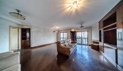 Apartamento com 138m² com 3 dormitórios e 3 vagas de garagem no Tatuapé