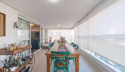 Lindo e espaçoso apartamento na Mooca 2 suítes com Varanda Gourmet e 3 vagas