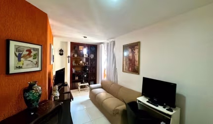 Apartamento em excelente localização.