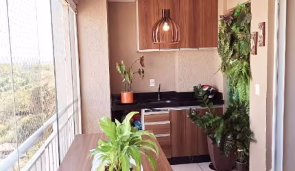 Lindo apartamento frente para o parque.