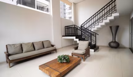 Excelente apartamento, andar alto, localização espetacular.