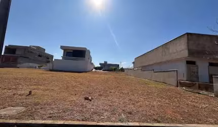 Terreno de 383,75 - Condomínio Alphaville Anápolis