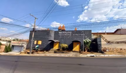 Prédio à venda, 300 m² por R$ 800.000,00 - Jardim Ana Paula - Anápolis/GO