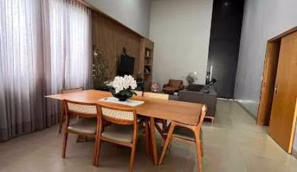 Casa com 3 dormitórios à venda, 196 m² - Condomínio Terras do Alphaville - Anápolis/GO