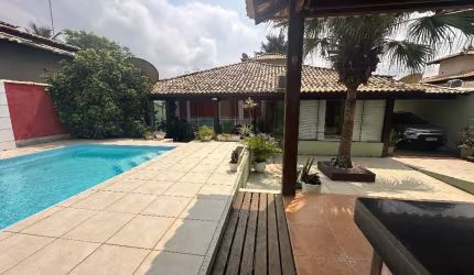 ALUGUEL FIXO - CASA COM 04 QUARTOS
